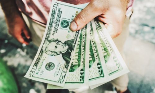 Доллары в брокерском счете Тинькофф: как пополнить, купить и обналичить?